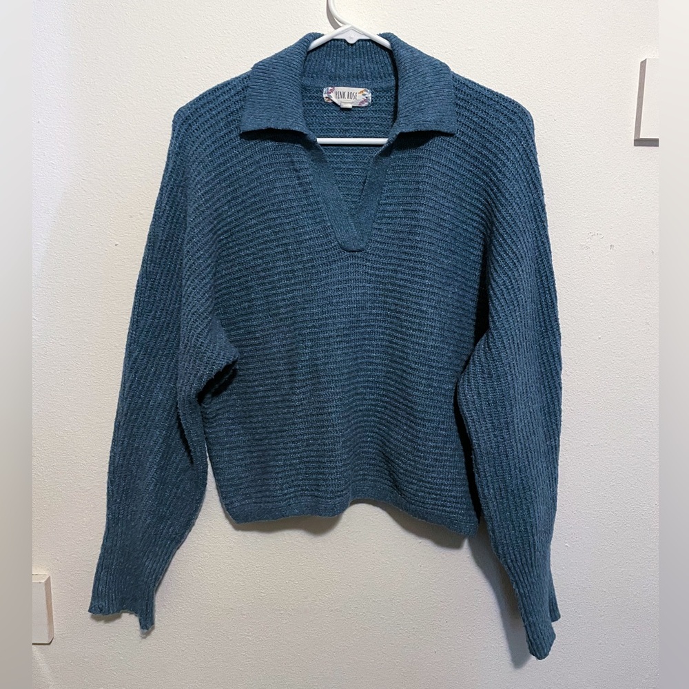Teal knit cropped sweater